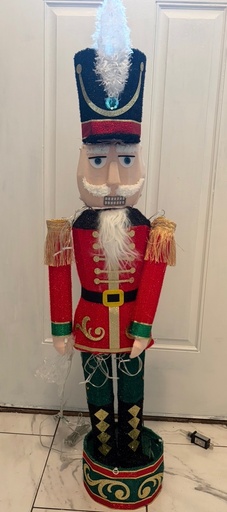 Traditional nutcracker